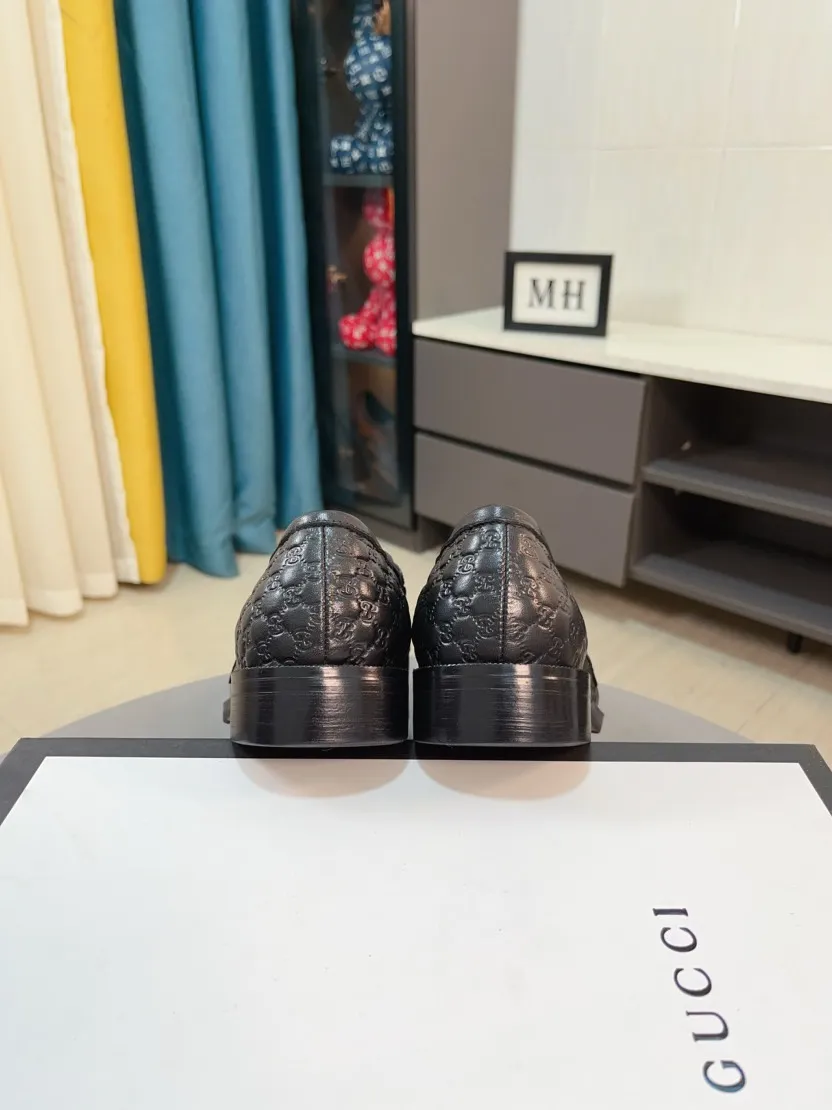 Men's Men's Shoes 💰458🌹🌹【GUCCI】The most popular classic Gucci leather shoes. Synchronized with the official website, the upper is made of Italian open-edge pig ostrich pattern➕cow leather lining, with unique brand and unique craftsmanship. Highlighting the hot style of the new year. Stop hesitating, stop wandering, get it now. Number: 38--44, 45 46 can be customized